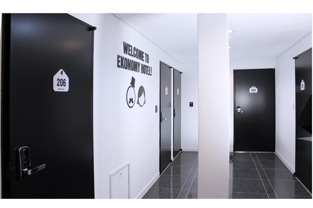Ekonomy Hotel Dongdaemun Szöul Kültér fotó