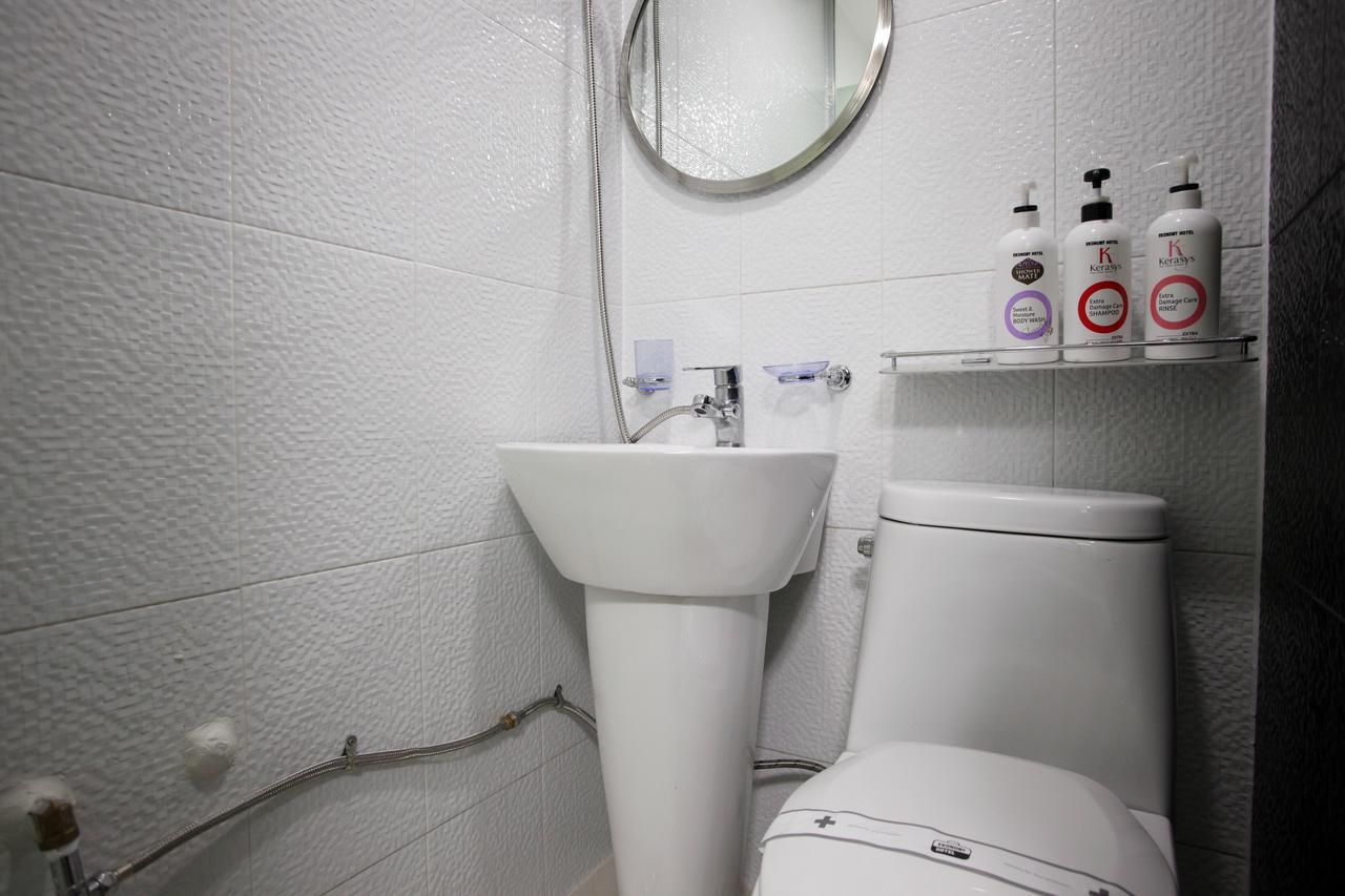 Ekonomy Hotel Dongdaemun Szöul Szoba fotó
