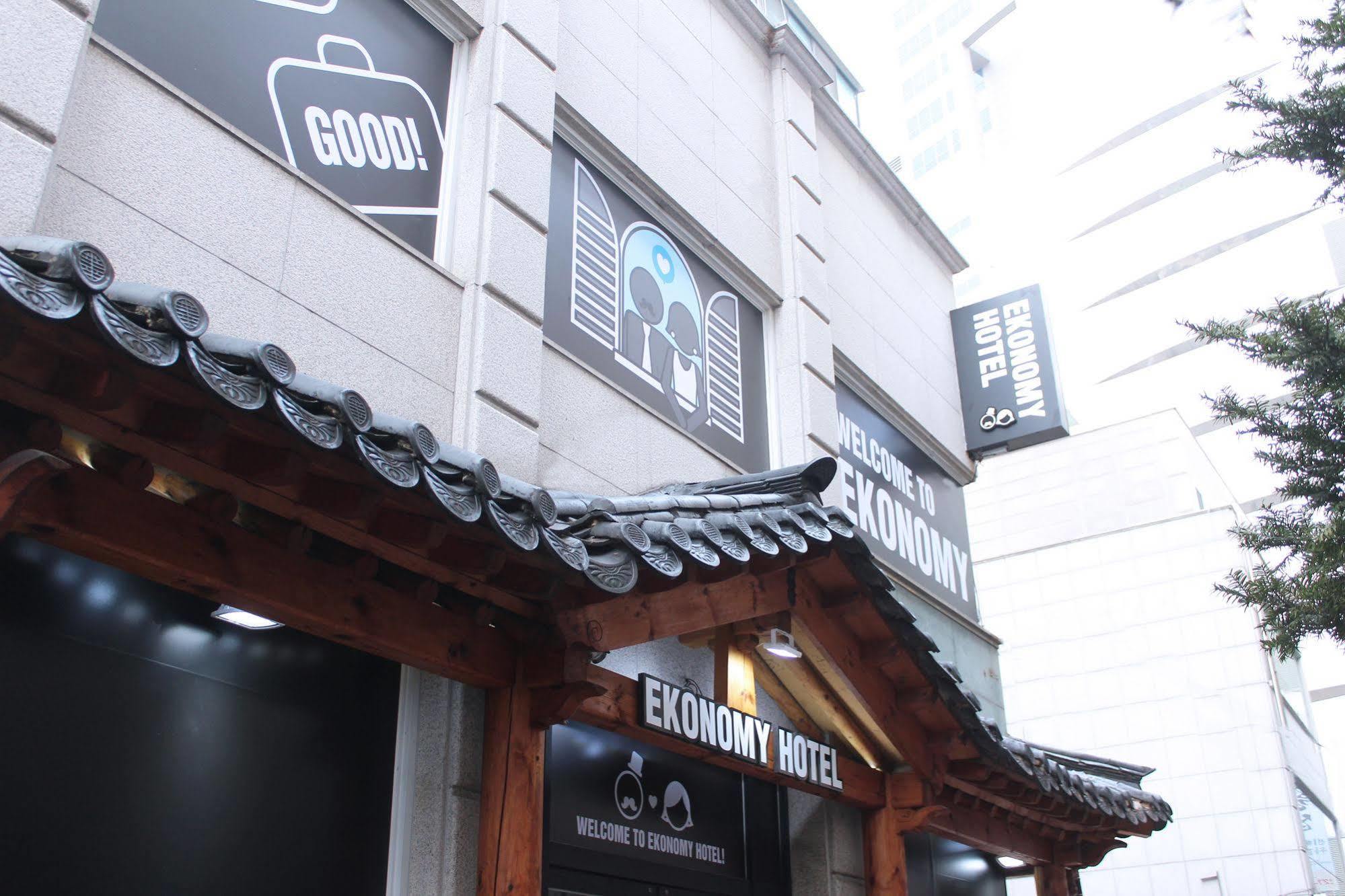 Ekonomy Hotel Dongdaemun Szöul Kültér fotó