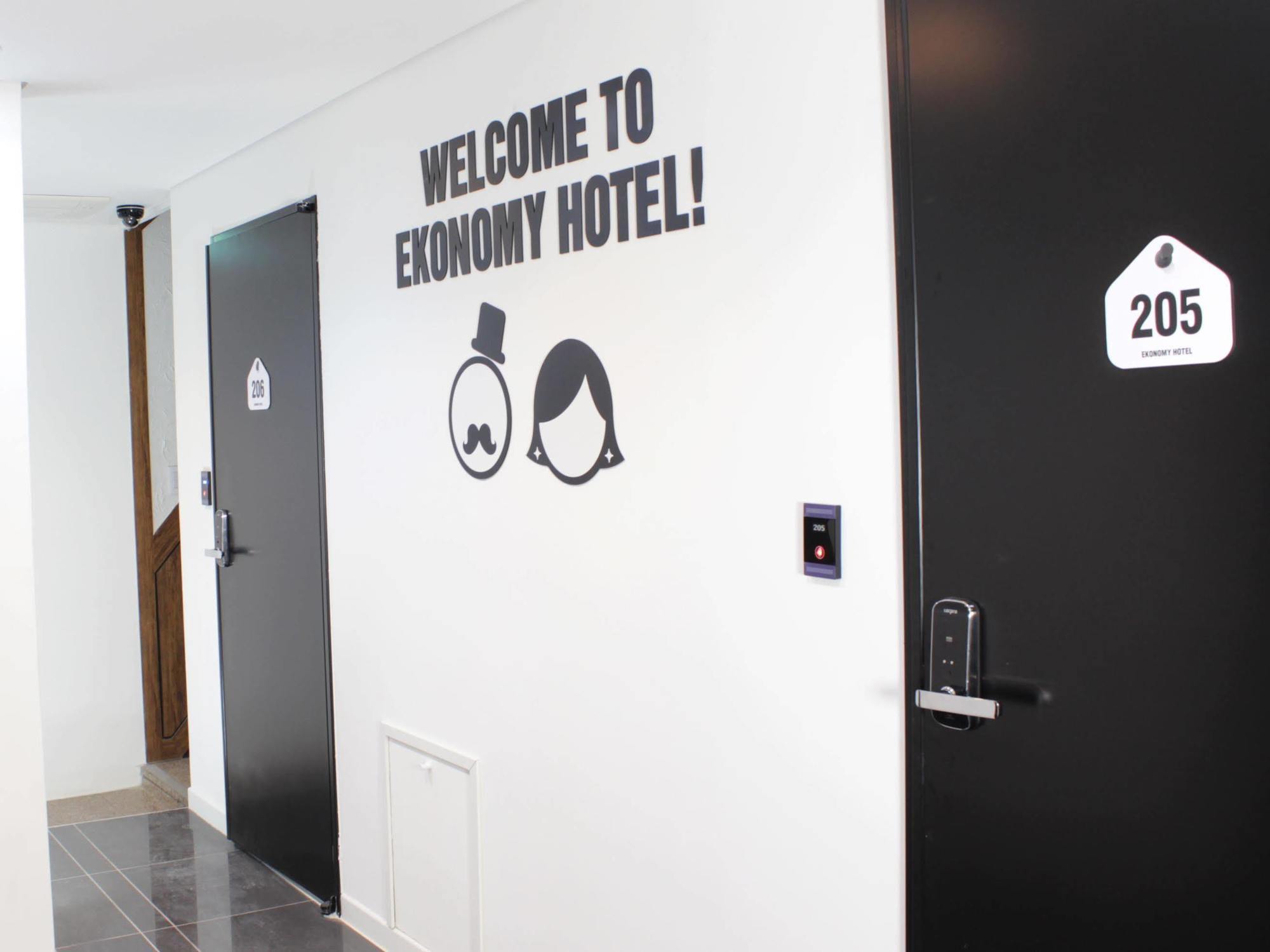 Ekonomy Hotel Dongdaemun Szöul Kültér fotó