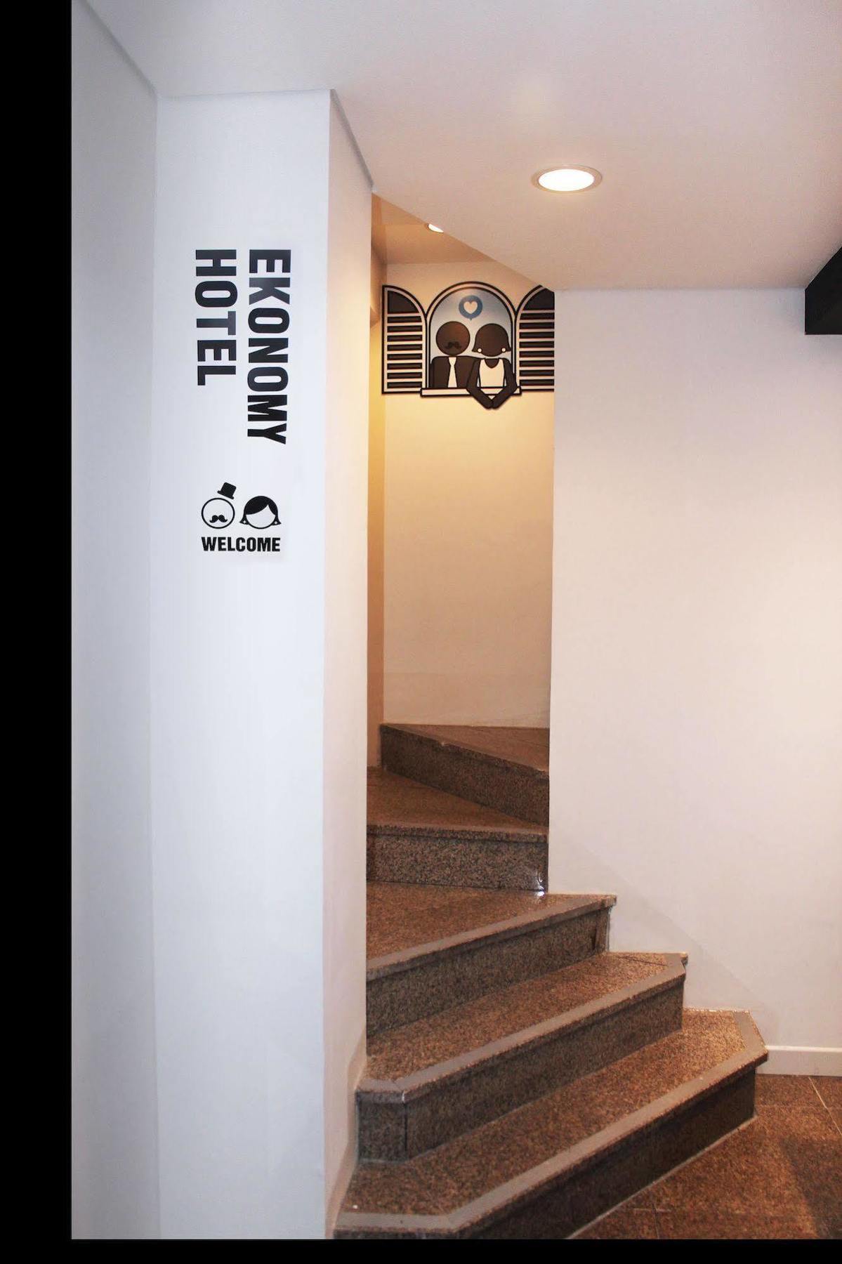 Ekonomy Hotel Dongdaemun Szöul Kültér fotó